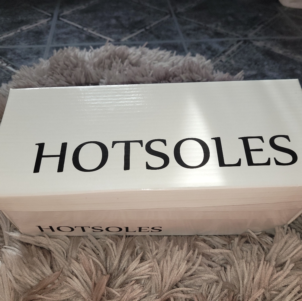 Women's  dress shoes